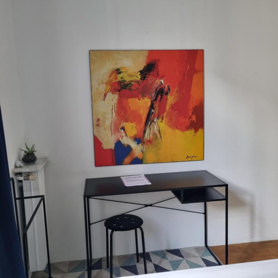 Double Bed Room Homestay Shared Accommodation Paris Eksteriør bilde